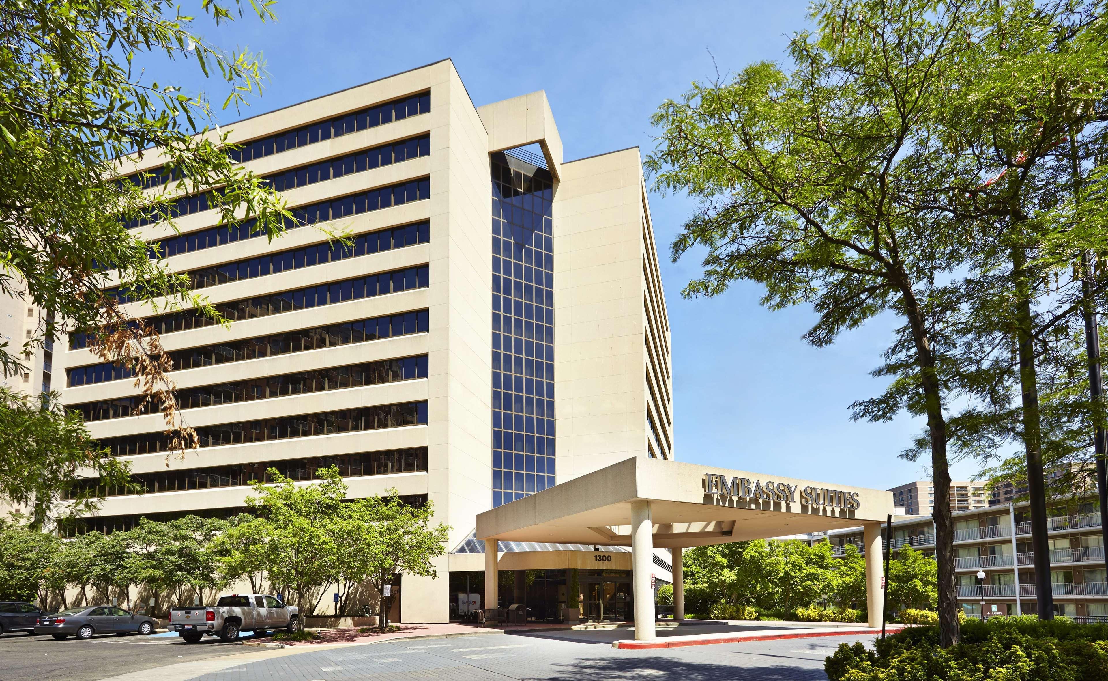Embassy Suites By Hilton Crystal City National Airport Arlington Zewnętrze zdjęcie