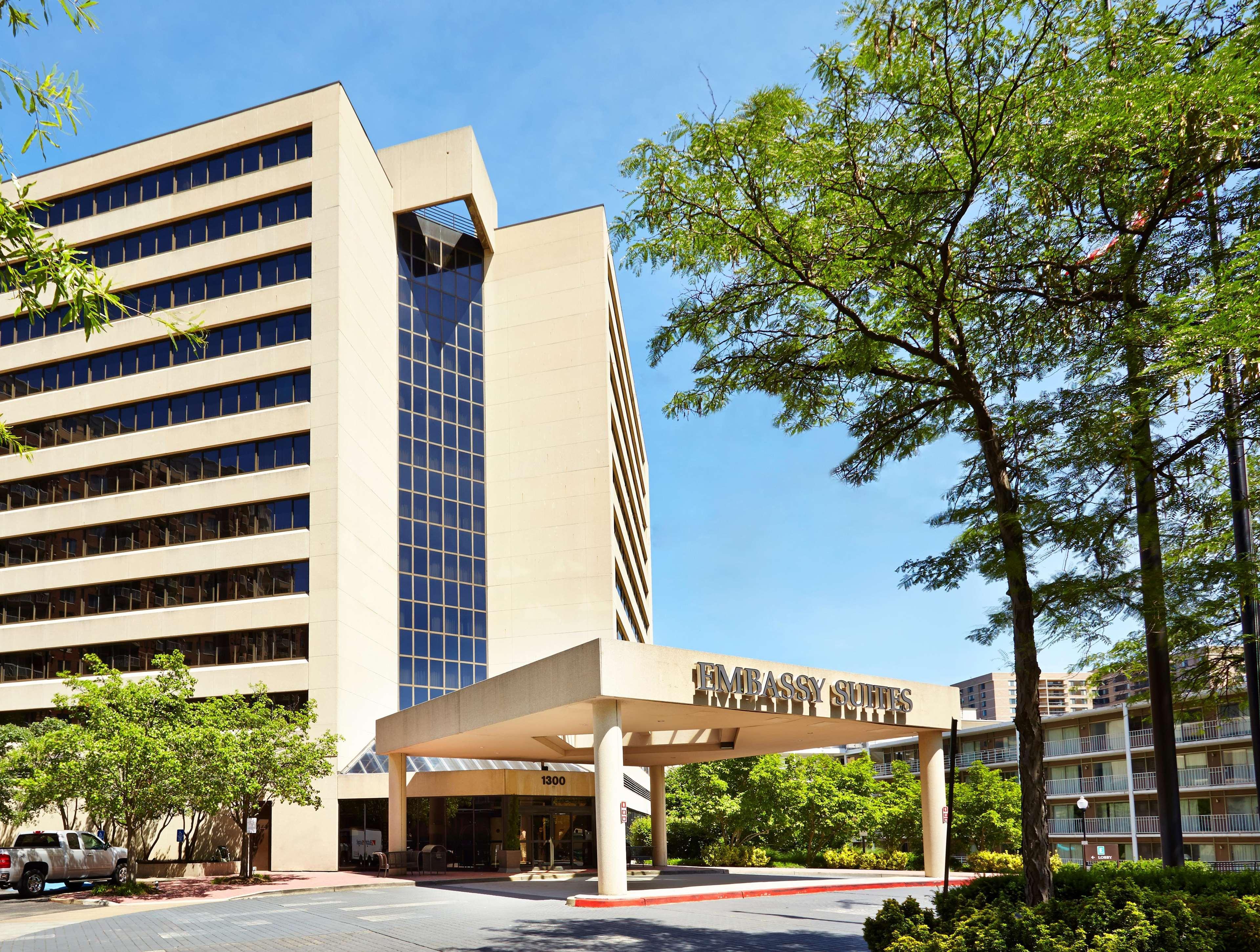 Embassy Suites By Hilton Crystal City National Airport Arlington Zewnętrze zdjęcie