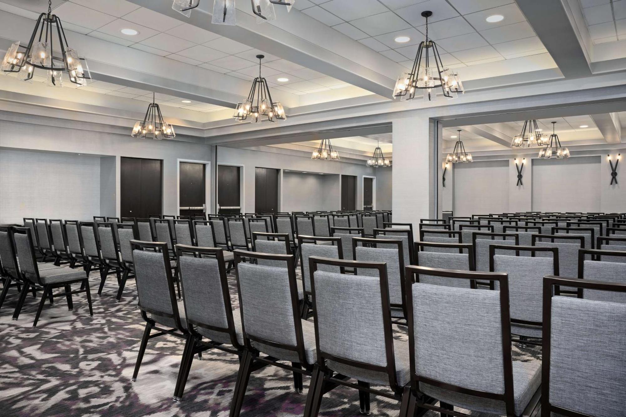 Embassy Suites By Hilton Crystal City National Airport Arlington Zewnętrze zdjęcie